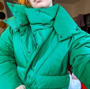 AMERICAN EAGLE PUFFY M EMERALD GREEN NEW